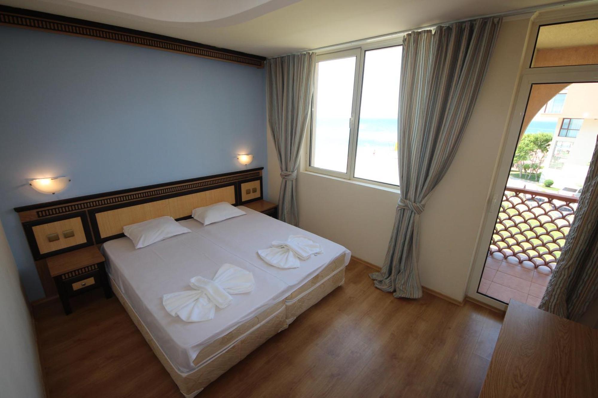 Menada Atrium Apartments Elenite Oda fotoğraf